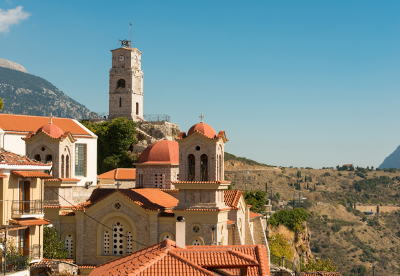 Roumeliotiko Easter in Arachova